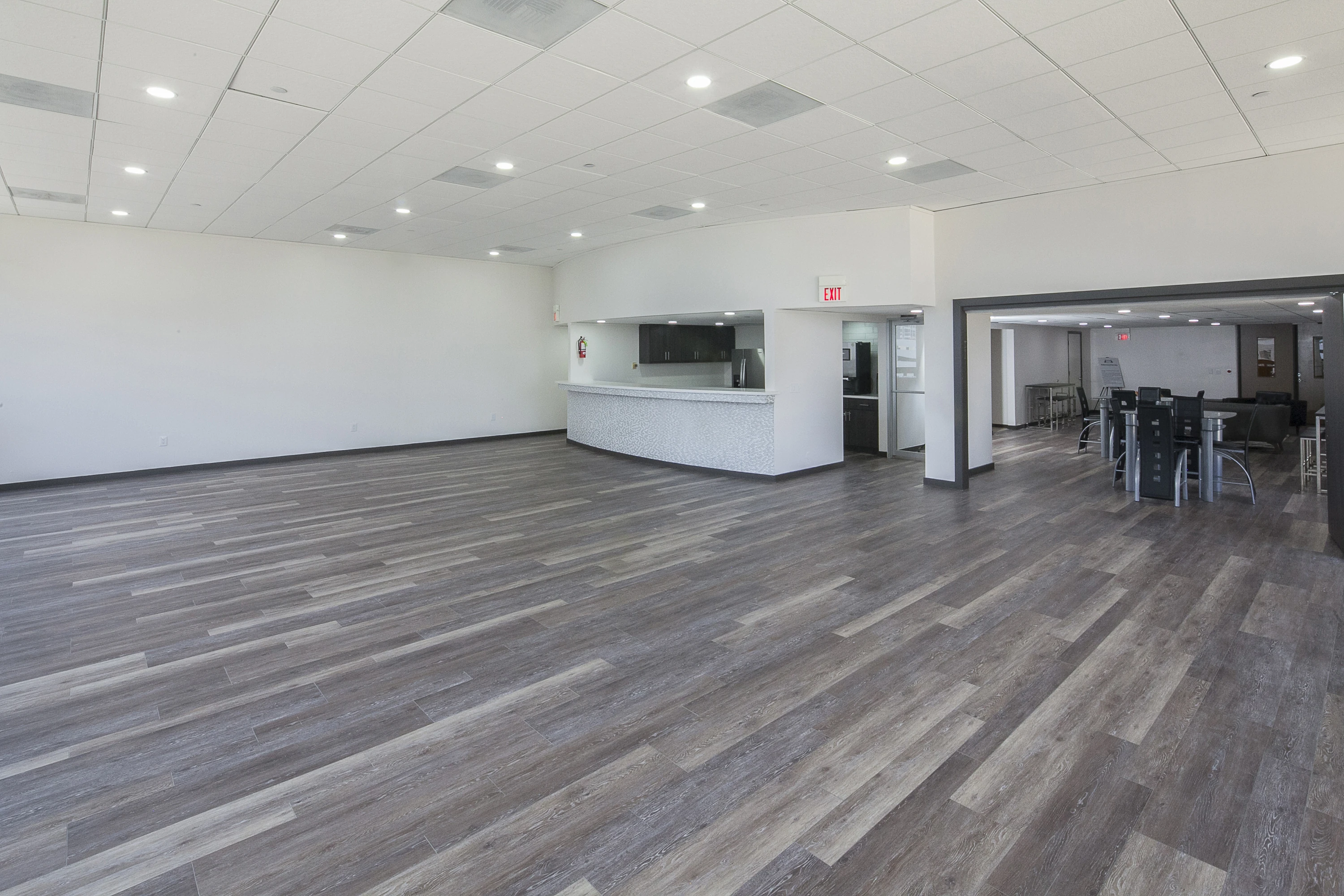 2016 Main Hou gallery 2