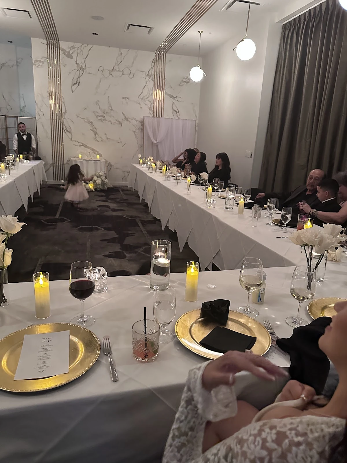 51fifteen Cuisine & Cocktails gallery 5