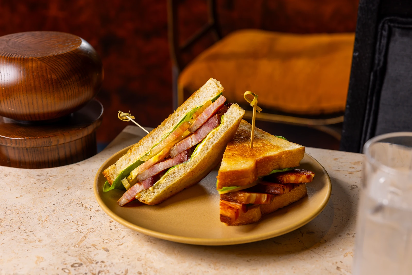 Augustine Lounge and Listening Room gallery 1