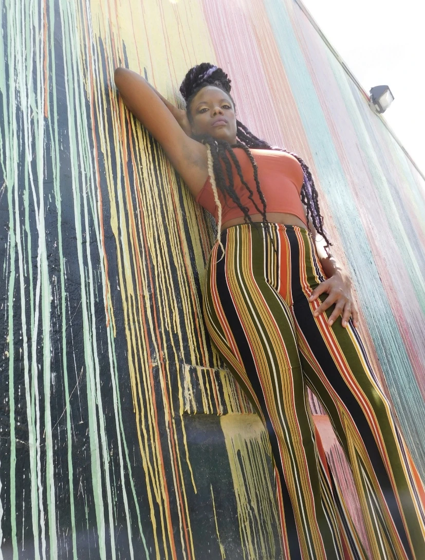 Biscuit Paint Wall gallery 4