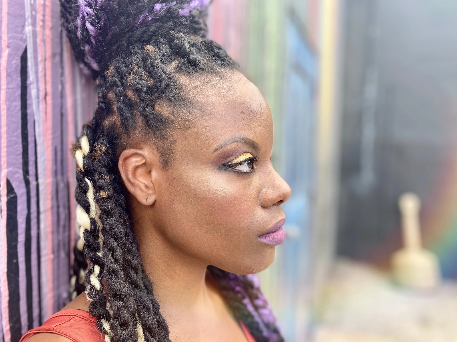 Biscuit Paint Wall gallery 1