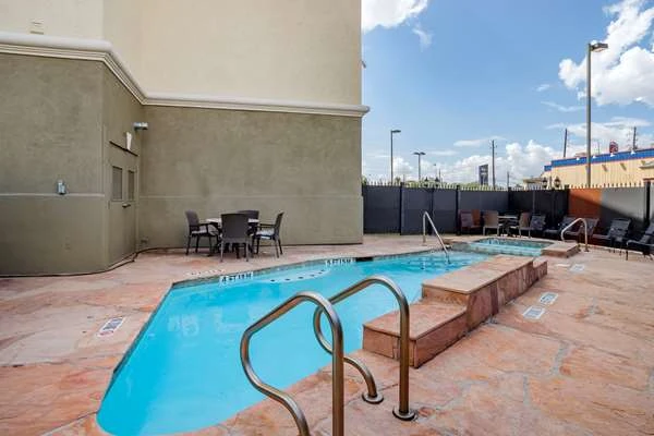 Comfort Suites Houston near Medical Center- NRG Stadium gallery 4