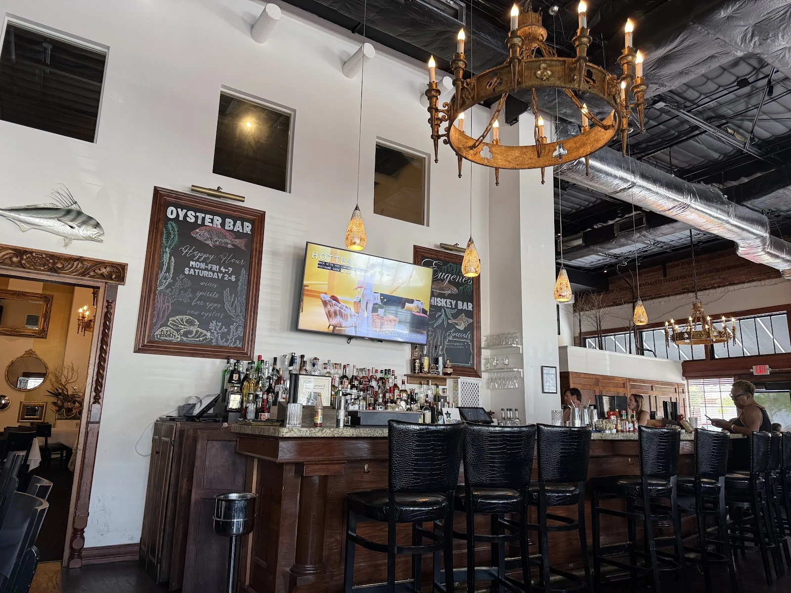 Eugene's Gulf Coast Cuisine gallery 1
