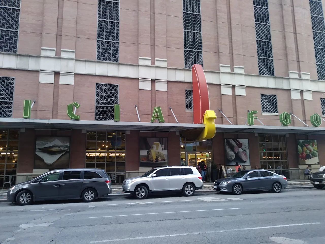 Phoenicia Specialty Foods gallery 2