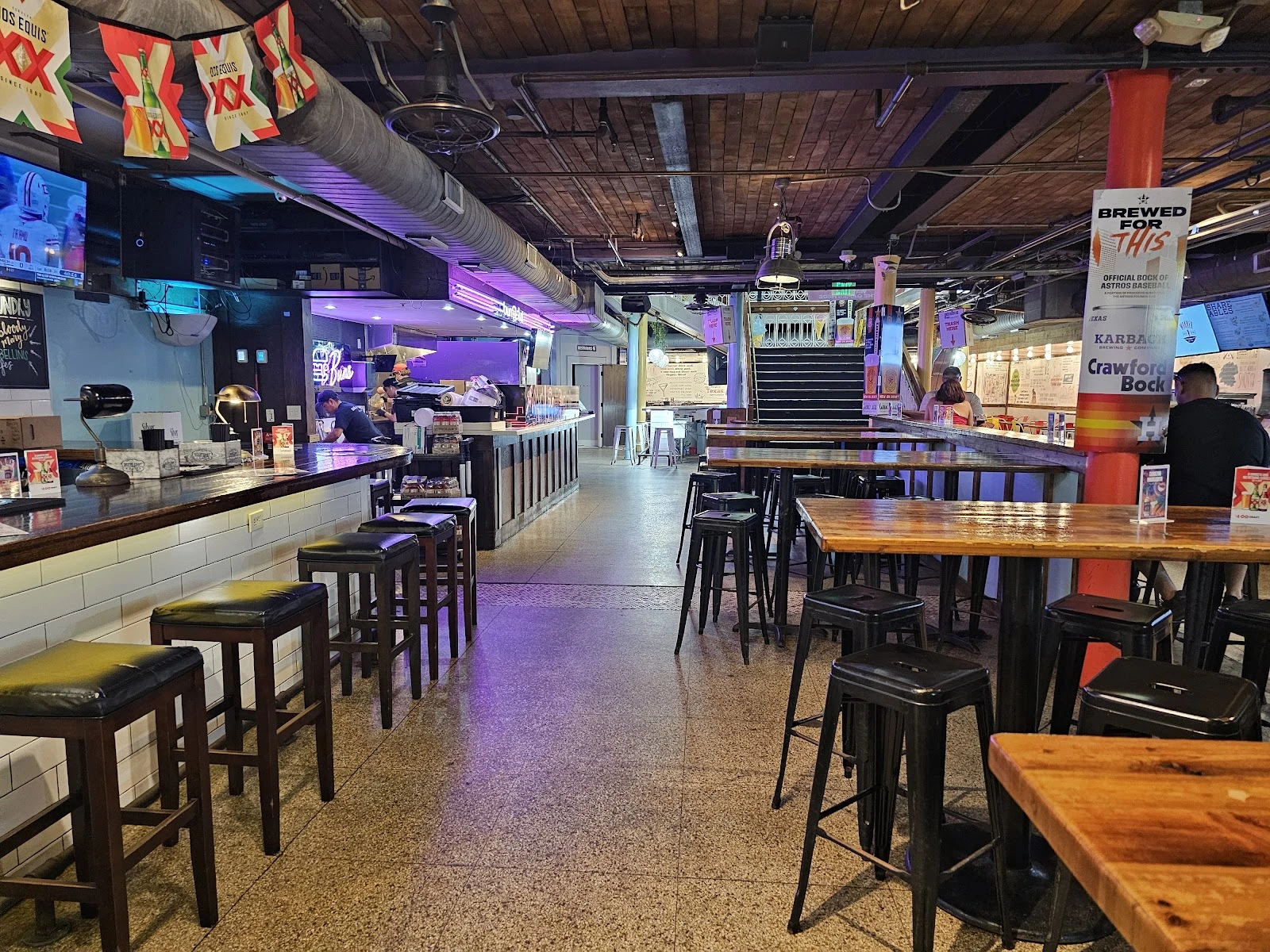 Underground Hall gallery 6