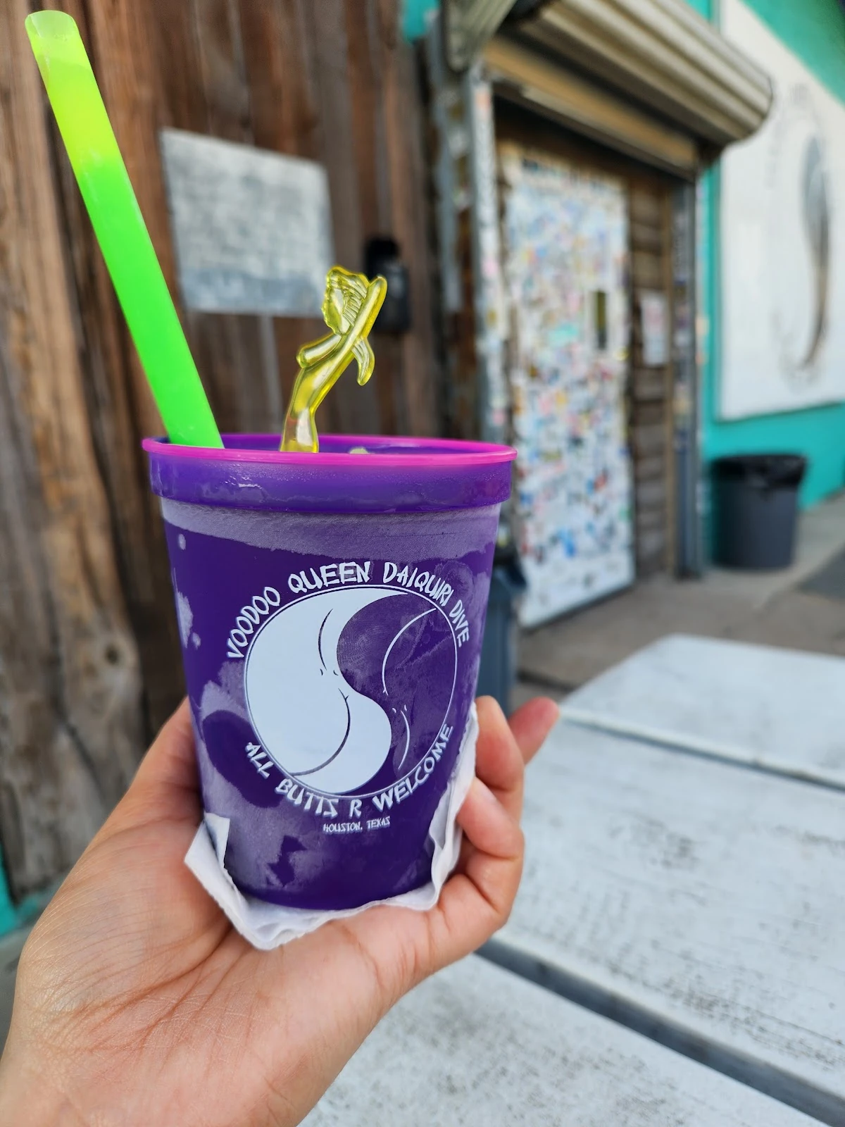 Voodoo Queen Daiquiri Dive gallery 1